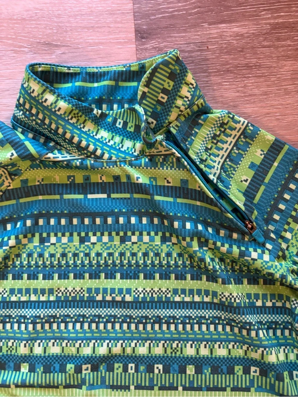 Nike Long-Sleeve Patterned Top in Lime Green and Teal